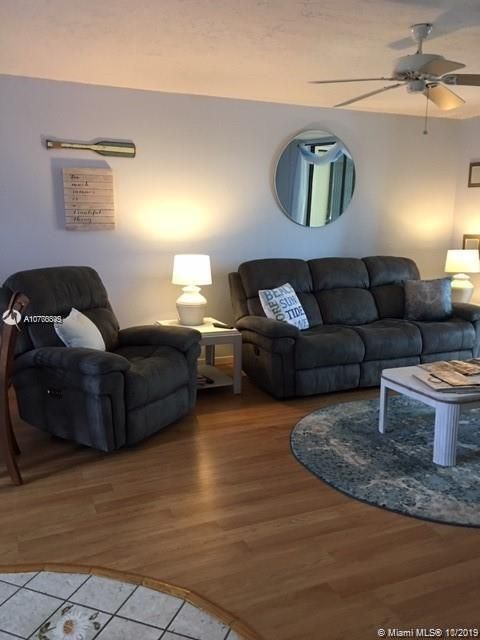 Recently Sold: $51,000 (1 beds, 1 baths, 748 Square Feet)