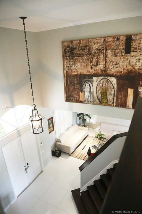 Recently Rented: $8,500 (7 beds, 6 baths, 4029 Square Feet)