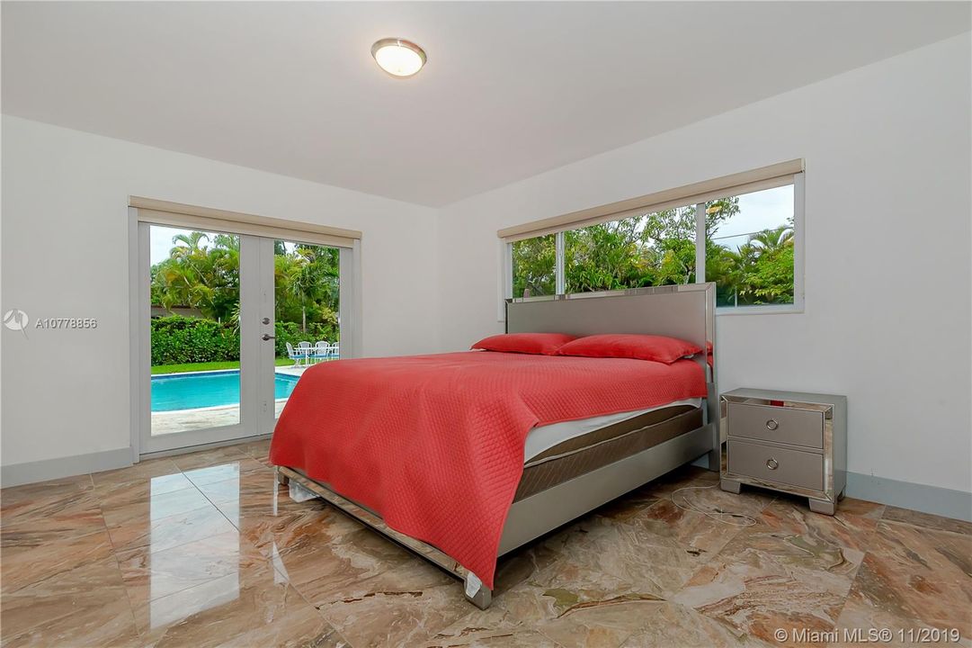 Recently Sold: $750,000 (4 beds, 2 baths, 1640 Square Feet)