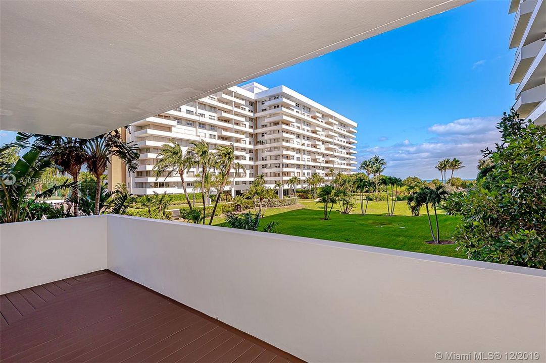 Recently Sold: $500,000 (2 beds, 2 baths, 1260 Square Feet)