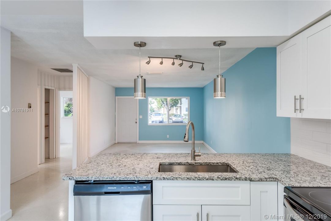 Vendido Recientemente: $415,000 (0 camas, 0 baños, 0 Pies cuadrados)