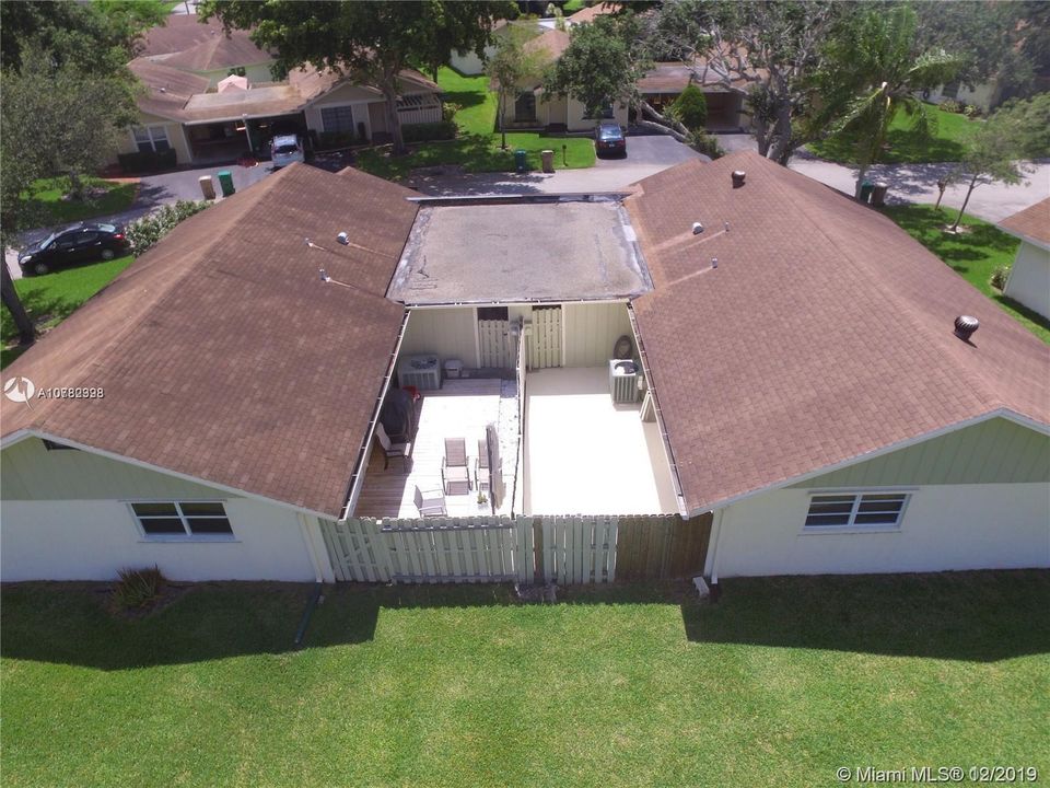 Recently Sold: $274,900 (3 beds, 2 baths, 1317 Square Feet)