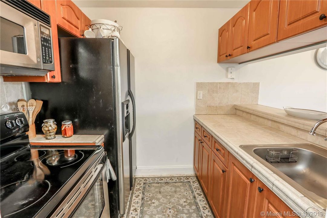 Vendido Recientemente: $135,000 (2 camas, 1 baños, 657 Pies cuadrados)