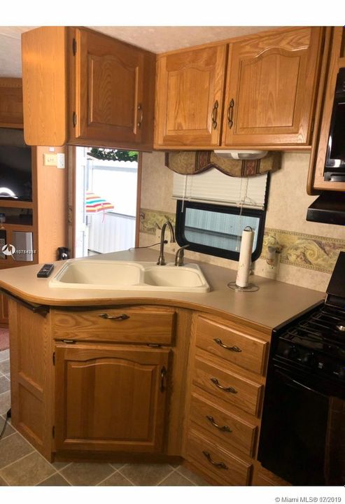 Recently Rented: $800 (1 beds, 1 baths, 1416 Square Feet)