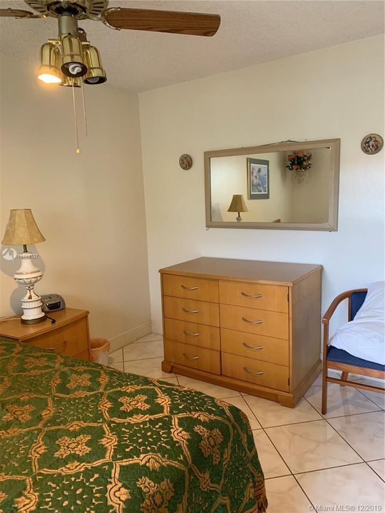 Recientemente alquilado: $750 (1 camas, 2 baños, 1754 Pies cuadrados)