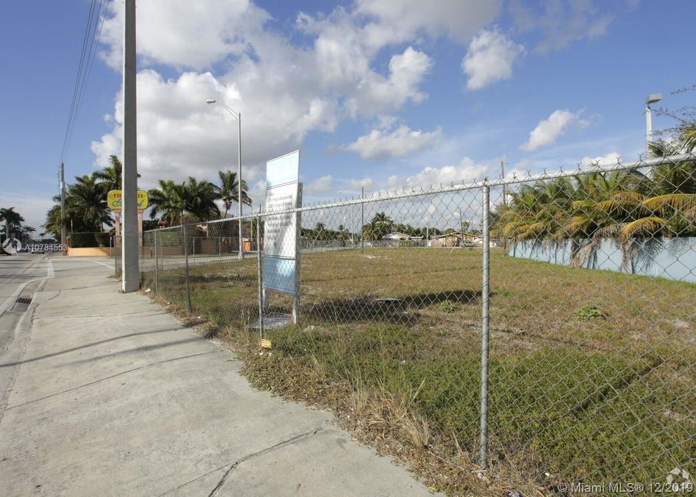 Vendido Recientemente: $1,050,000 (0 camas, 0 baños, 0 Pies cuadrados)