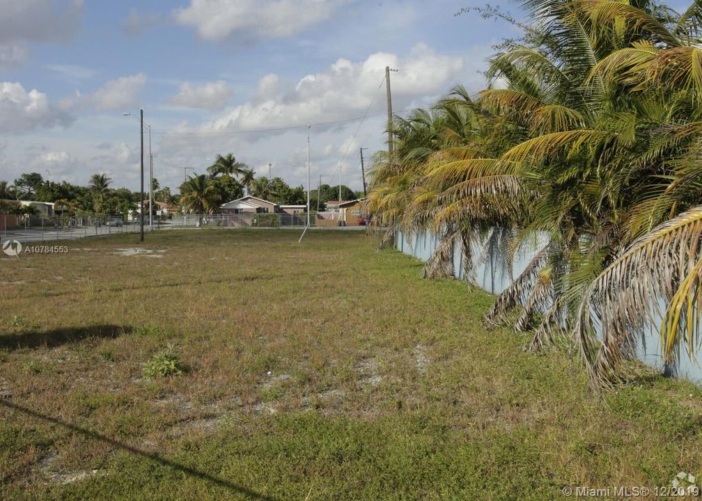Vendido Recientemente: $1,050,000 (0 camas, 0 baños, 0 Pies cuadrados)