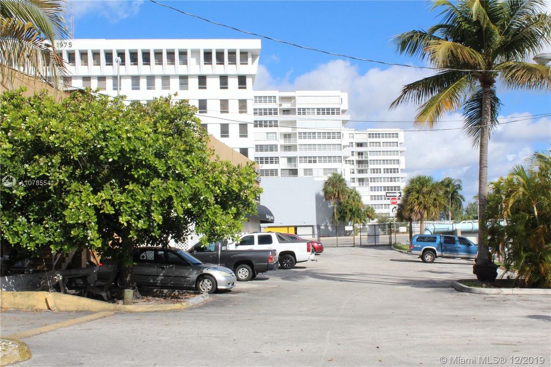 Recently Sold: $2,900,000 (0 beds, 0 baths, 0 Square Feet)