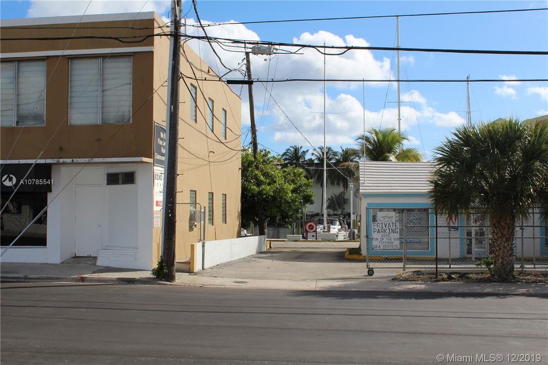 Recently Sold: $2,900,000 (0 beds, 0 baths, 0 Square Feet)