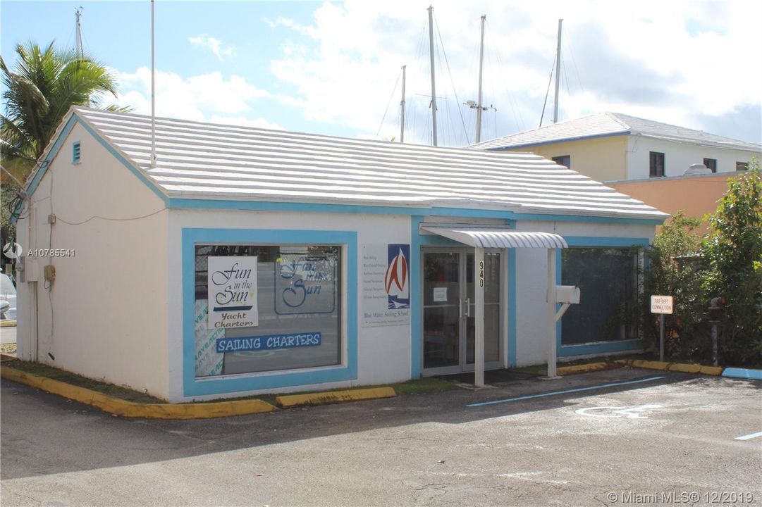 Recently Sold: $2,900,000 (0 beds, 0 baths, 0 Square Feet)