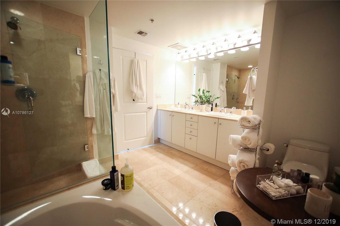 Master Bathroom.