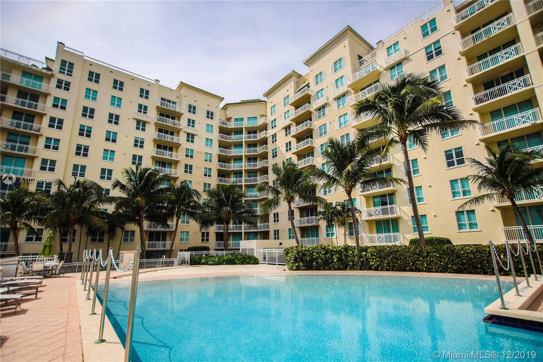 Vendido Recientemente: $305,000 (2 camas, 2 baños, 1194 Pies cuadrados)