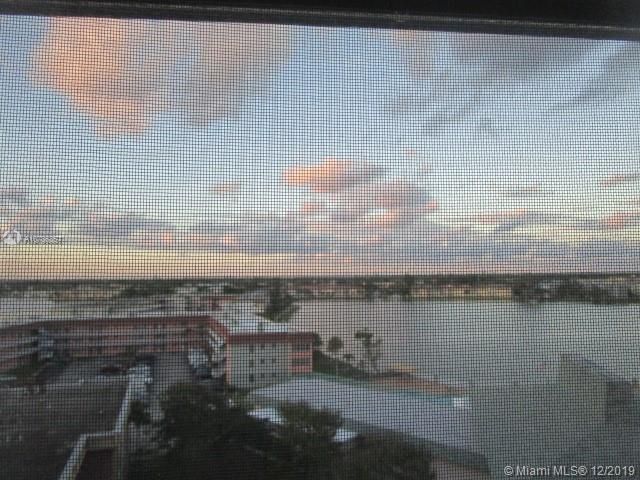 Balcony Lake View