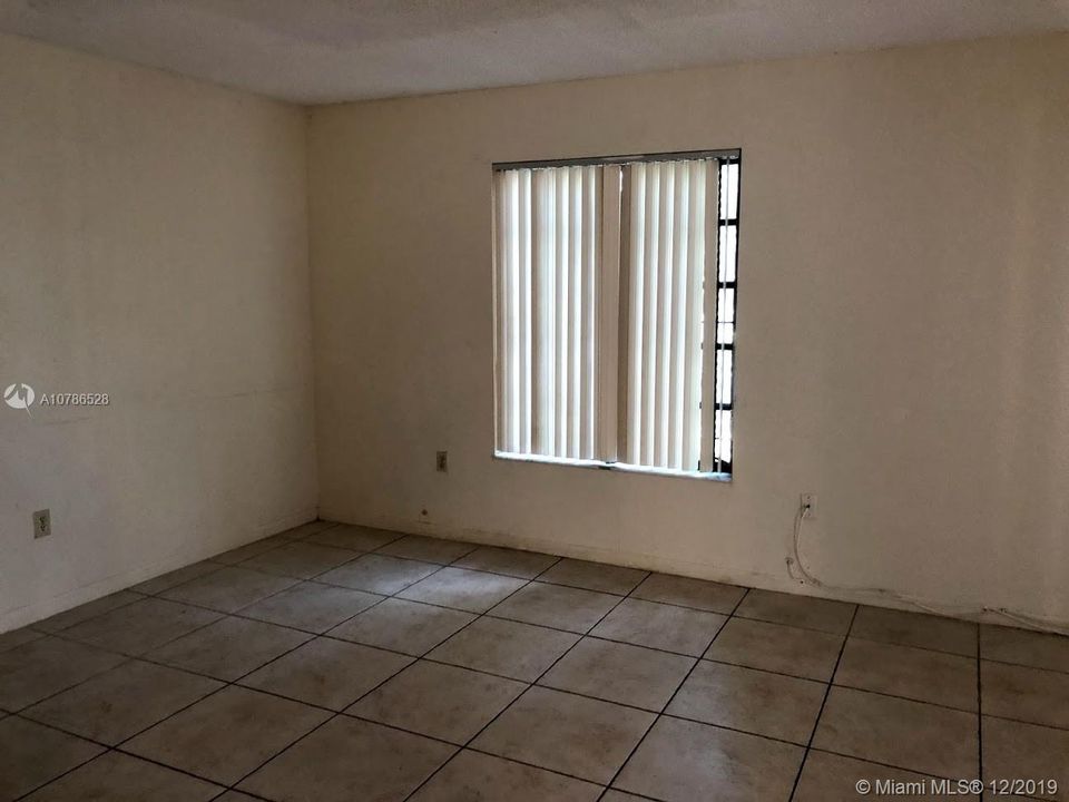 Recently Rented: $24,000 (2 beds, 2 baths, 1234 Square Feet)