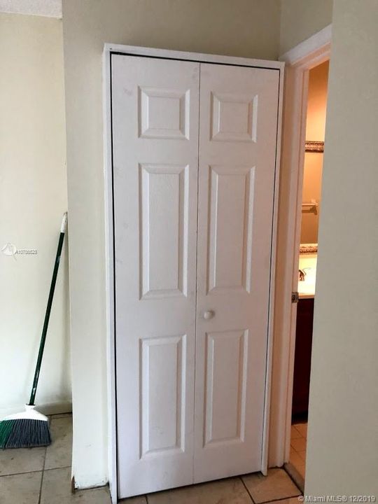 Recently Rented: $24,000 (2 beds, 2 baths, 1234 Square Feet)
