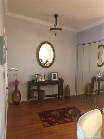 Недавно арендовано: $1,900 (2 спален, 2 ванн, 1099 Квадратных фут)