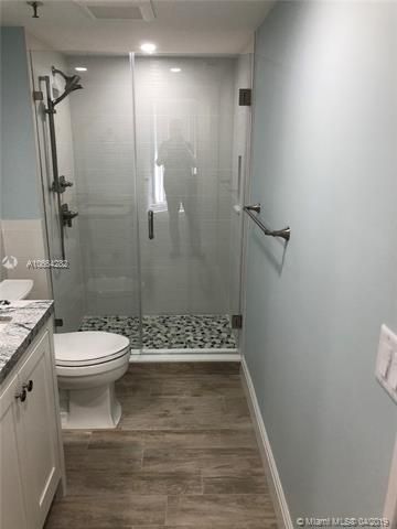 2nd bathroom area