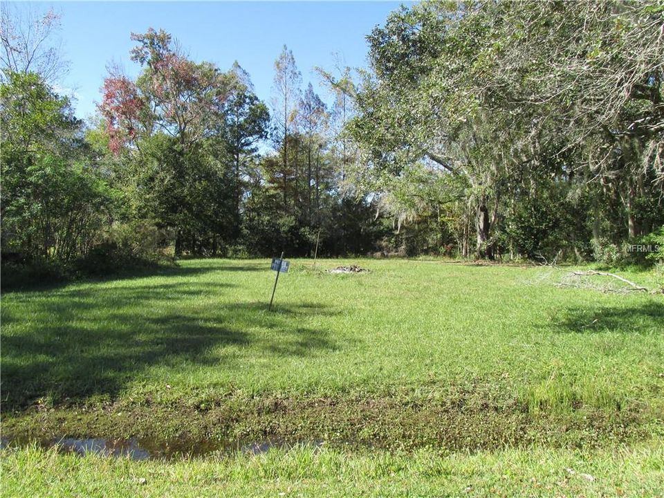 Vendido Recientemente: $32,100 (0.26 acres)