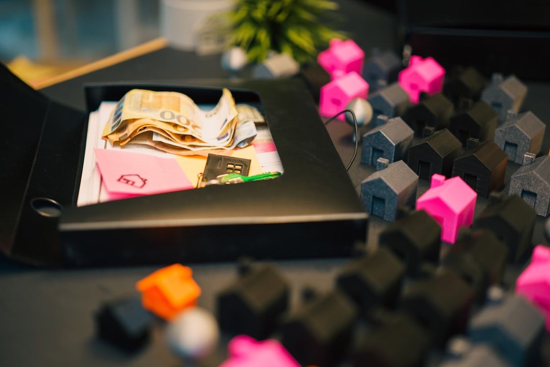 Программы помощи с первоначальным взносом во Флориде: Полное руководство (2026)