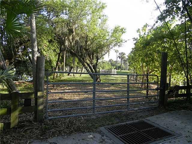 Active With Contract: $400,000 (0 beds, 0 baths, 0 Square Feet)