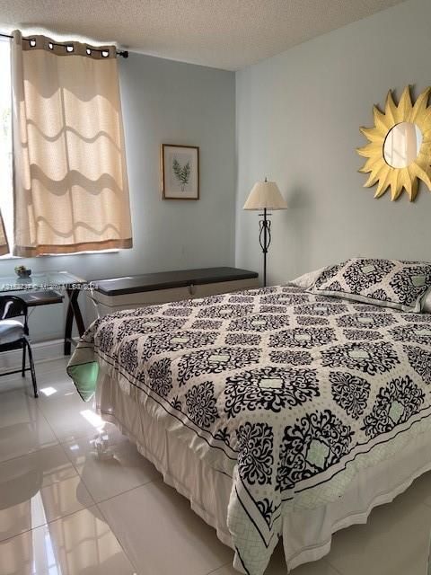 En Renta: $4,800 (3 camas, 2 baños, 1320 Pies cuadrados)