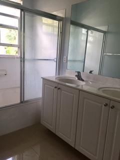 Active With Contract: $1,850 (3 beds, 3 baths, 1537 Square Feet)