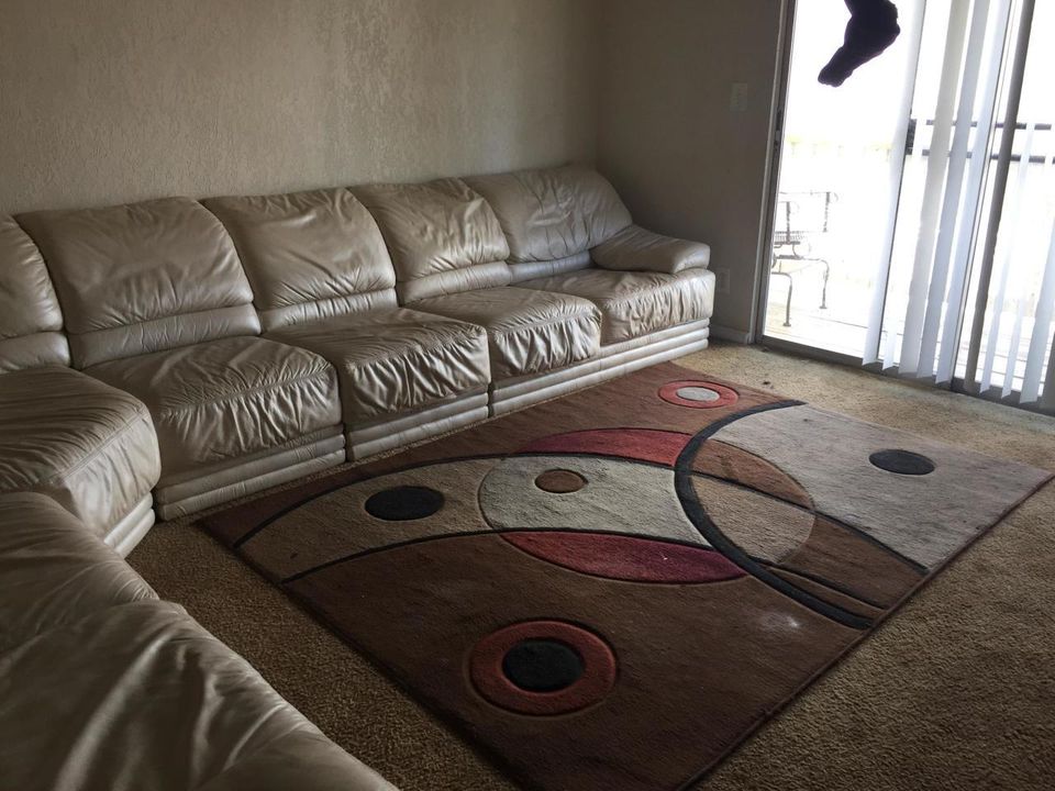 Activo con contrato: $70,000 (2 camas, 2 baños, 1000 Pies cuadrados)