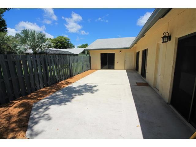 Activo con contrato: $209,000 (3 camas, 2 baños, 1332 Pies cuadrados)