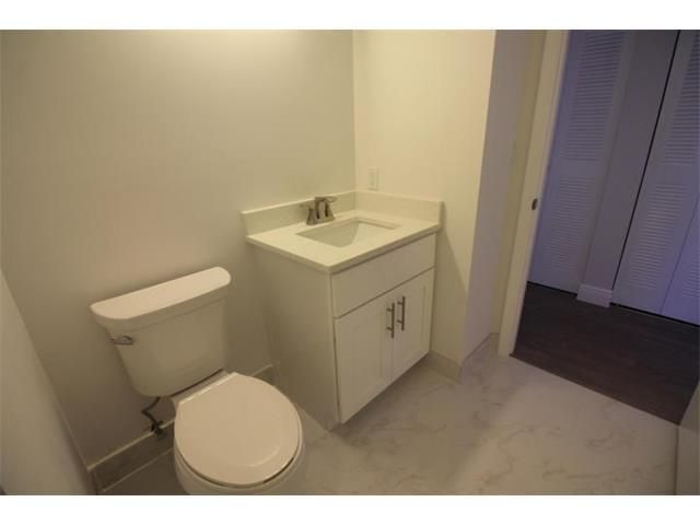 Activo con contrato: $209,000 (3 camas, 2 baños, 1332 Pies cuadrados)