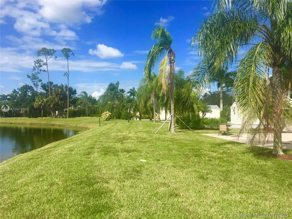 Vendido Recientemente: $69,900 (0.11 acres)