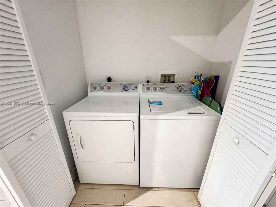 For Rent: $5,950 (2 beds, 2 baths, 0 Square Feet)