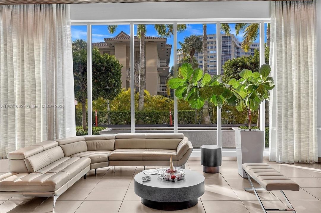 For Rent: $5,950 (2 beds, 2 baths, 0 Square Feet)