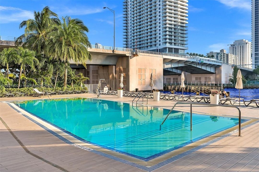 For Rent: $5,950 (2 beds, 2 baths, 0 Square Feet)