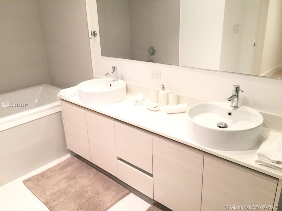 For Rent: $6,950 (3 beds, 3 baths, 0 Square Feet)