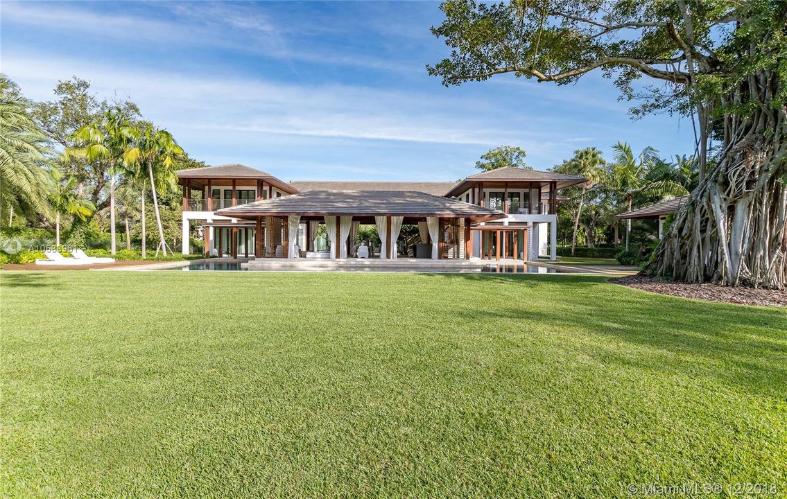 Vendido Recientemente: $17,500,000 (6 camas, 9 baños, 0 Pies cuadrados)
