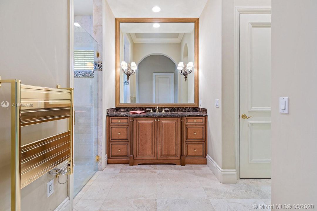 His Bath Area