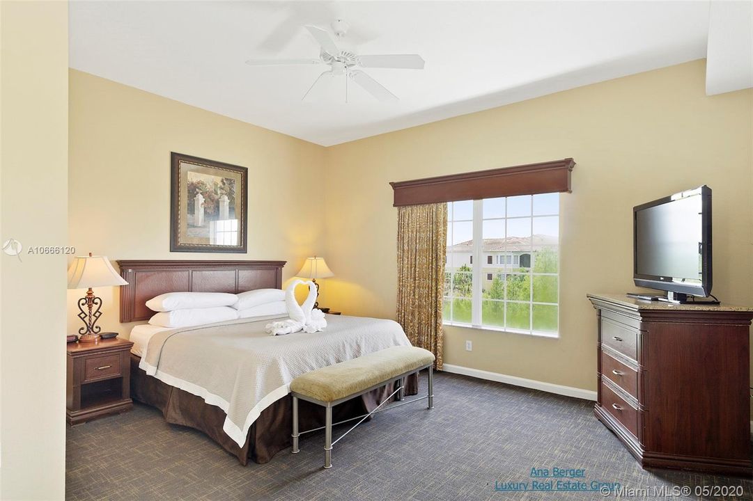 Recently Sold: $136,999 (3 beds, 3 baths, 0 Square Feet)
