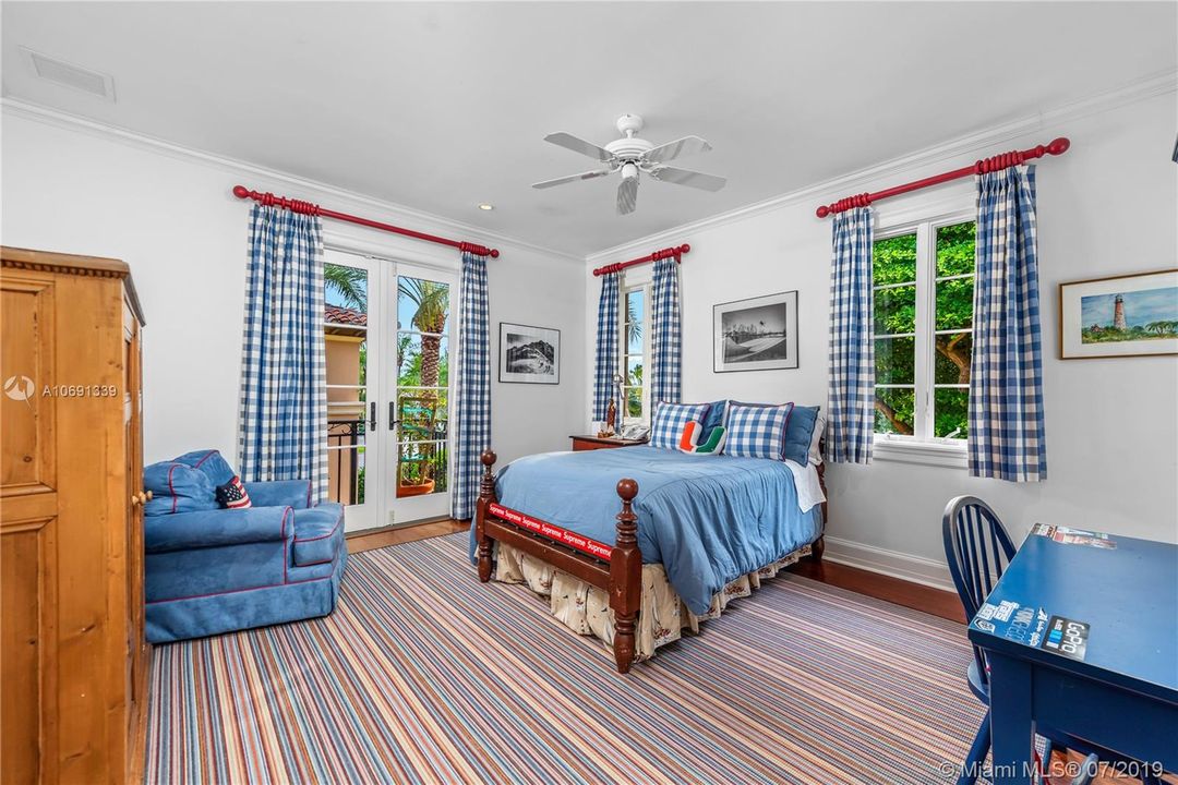 ONE OF THE 4 BEDROOMS AND BATHS IN THE CHILDREN'S WING