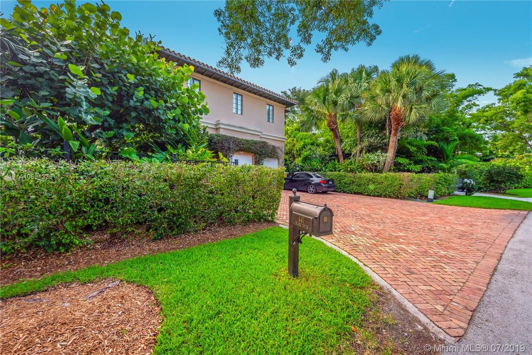 DRIVEWAY ENTRANCE