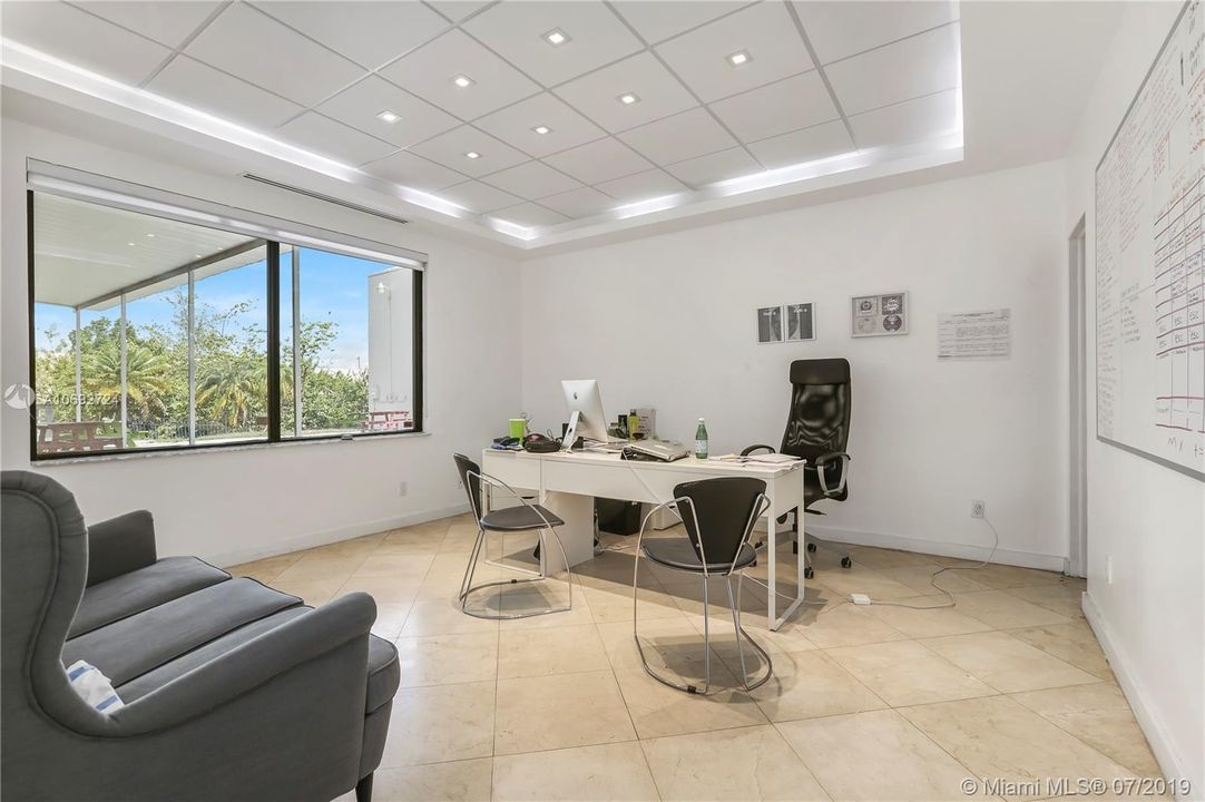Recently Sold: $4,200,000 (0 beds, 0 baths, 8218 Square Feet)