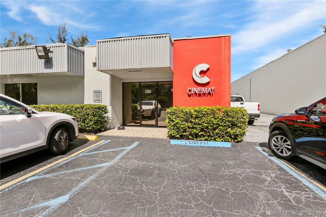 Recently Sold: $4,200,000 (0 beds, 0 baths, 8218 Square Feet)