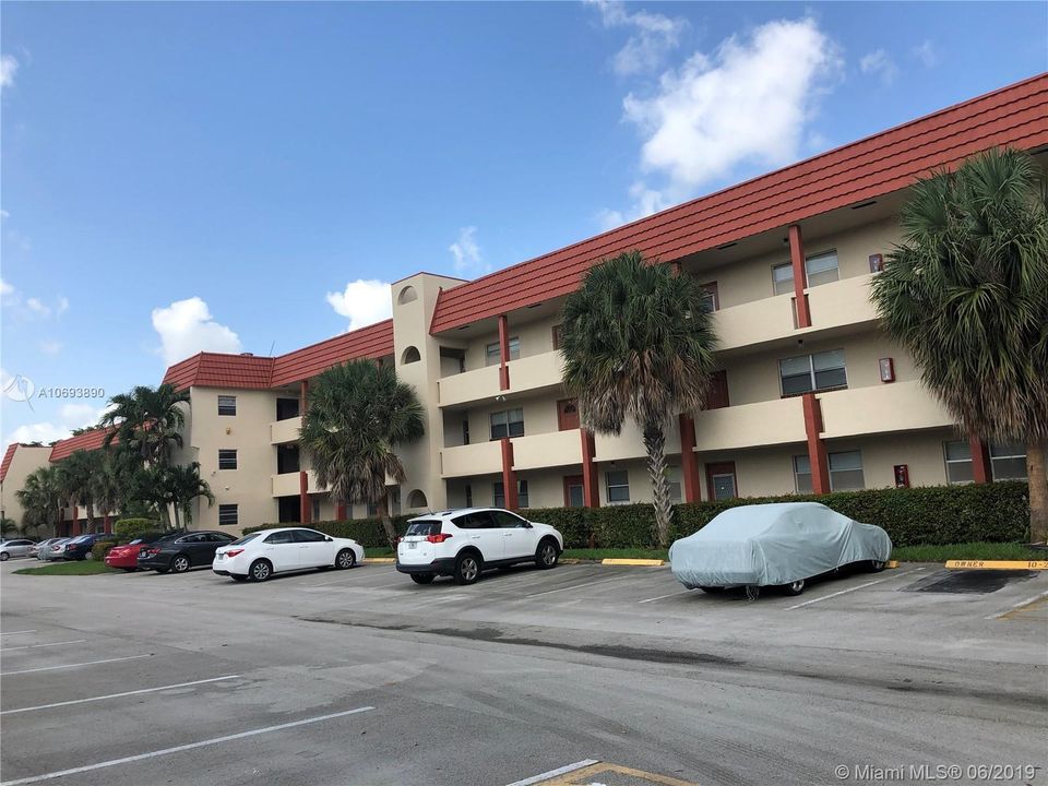 Recently Sold: $30,000 (1 beds, 1 baths, 640 Square Feet)