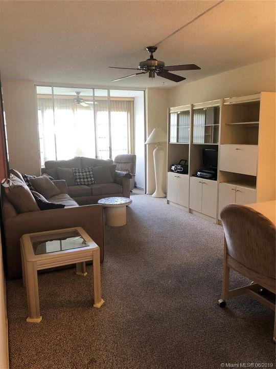 Recently Sold: $30,000 (1 beds, 1 baths, 640 Square Feet)