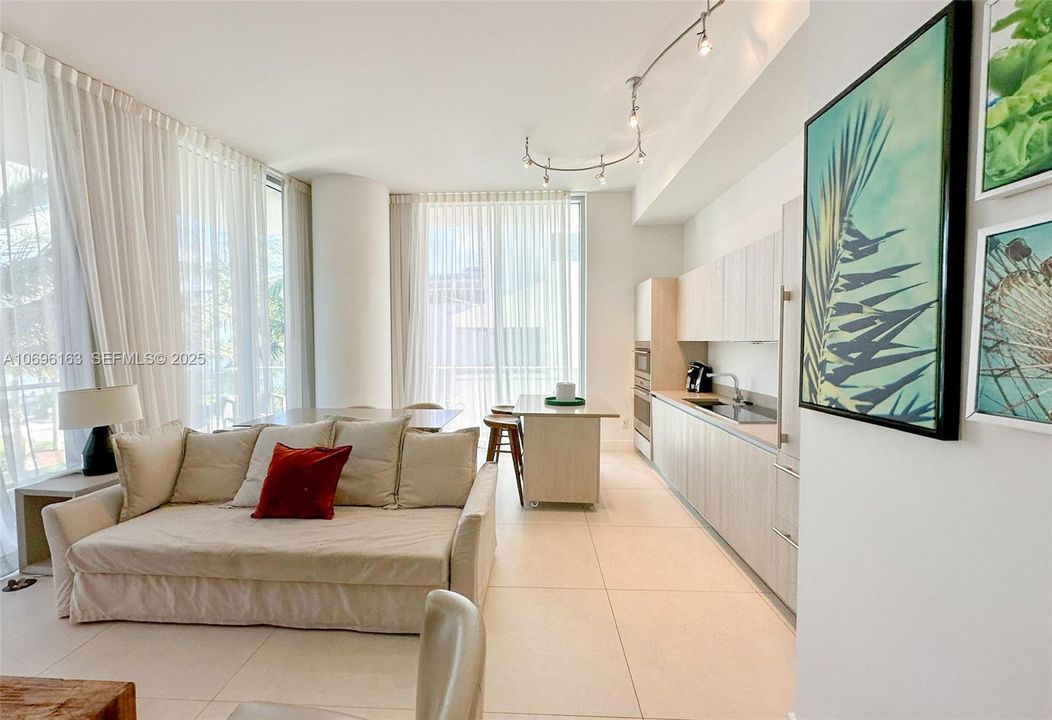 For Rent: $5,750 (1 beds, 1 baths, 0 Square Feet)