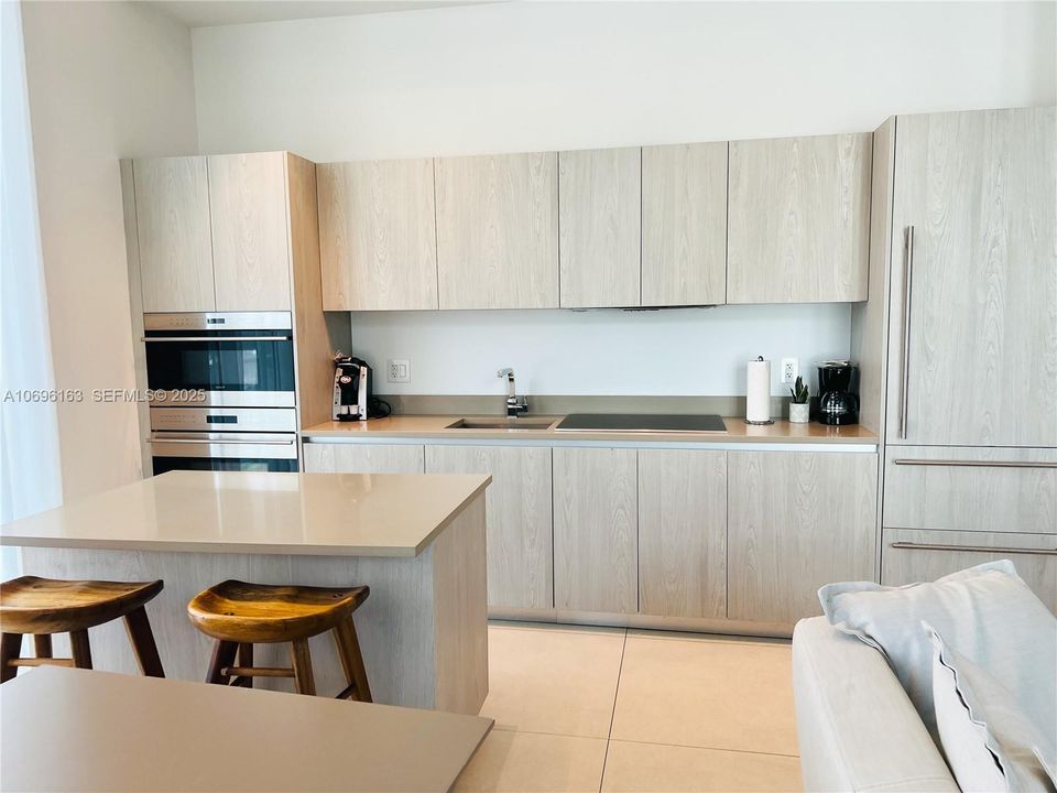 For Rent: $5,750 (1 beds, 1 baths, 0 Square Feet)