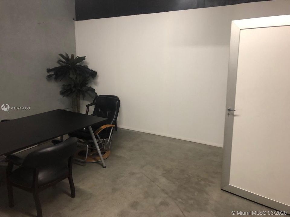 Vendido Recientemente: $1,693,000 (0 camas, 0 baños, 8750 Pies cuadrados)