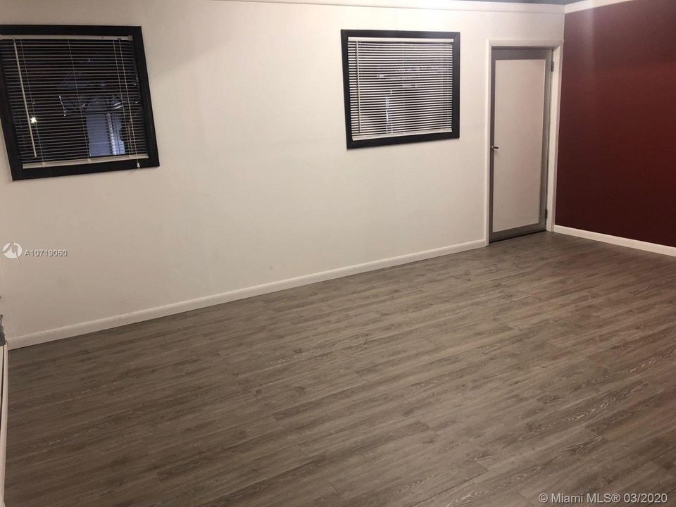 Vendido Recientemente: $1,693,000 (0 camas, 0 baños, 8750 Pies cuadrados)