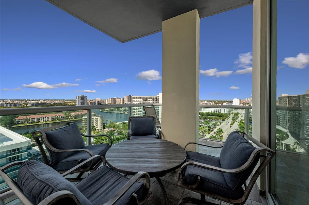 For Rent: $8,500 (3 beds, 2 baths, 1926 Square Feet)