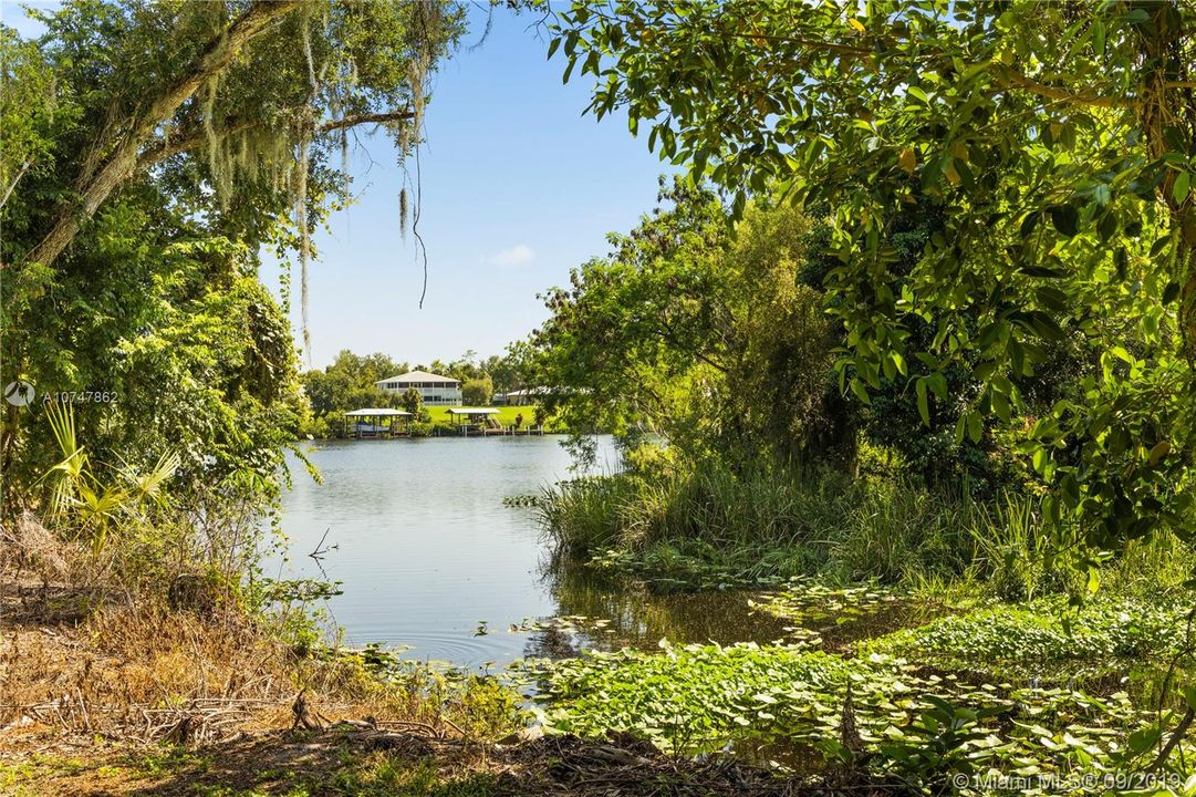 Недавно продано: $1,500,000 (14.00 acres)