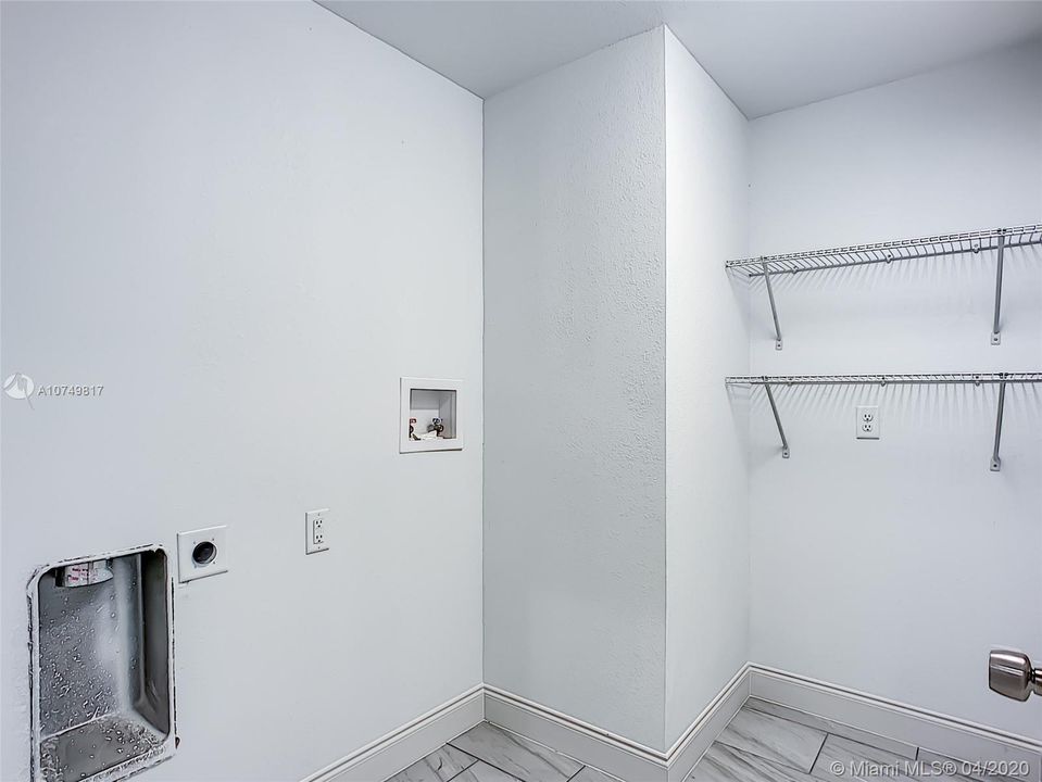 Recently Sold: $198,900 (3 beds, 2 baths, 0 Square Feet)
